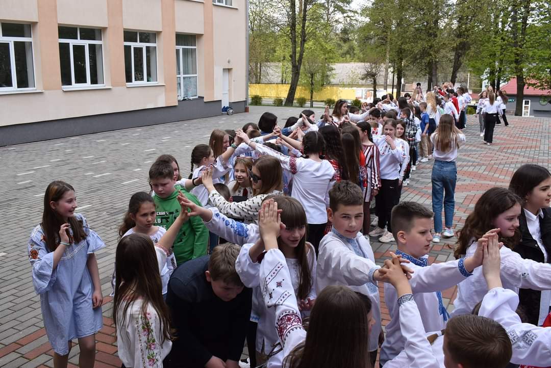 fb img 1684261898004