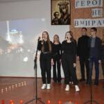 ''Горів Майдан мільйонами вогнів, запал принісши у серця людей...'' 4 402996064 881097300467566 9028608258298050869 n