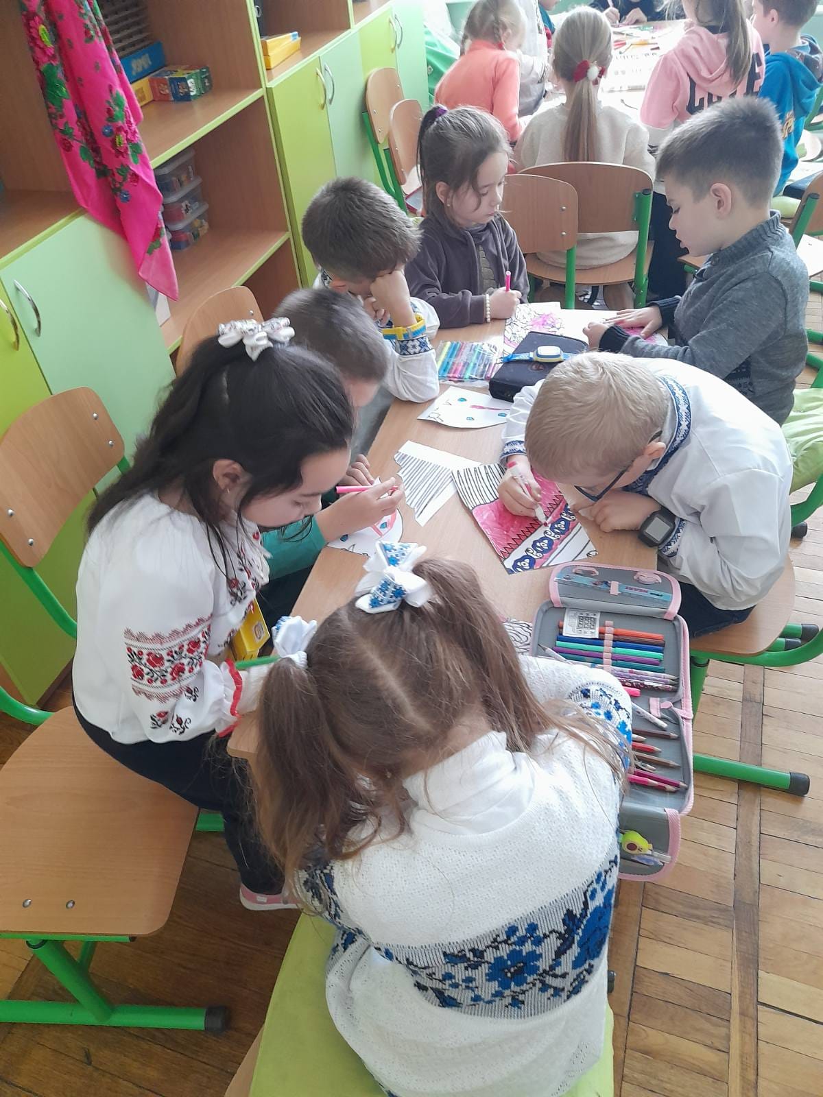 Відтворювали орнаменти української хустки 1 408467552 889493599627936 1333803890164604647 n